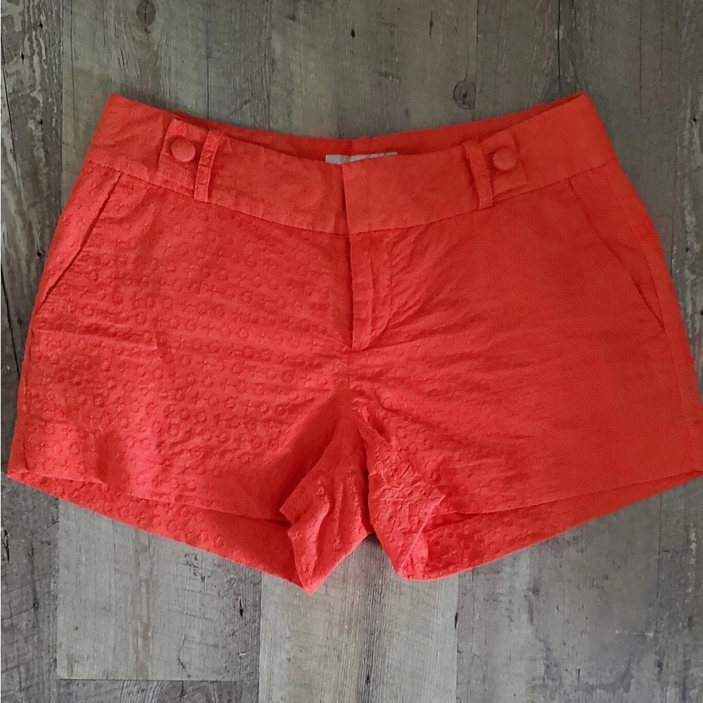 Banana Republic Shorts Women's Size 6 Red Eyelet Short 100% Cotton